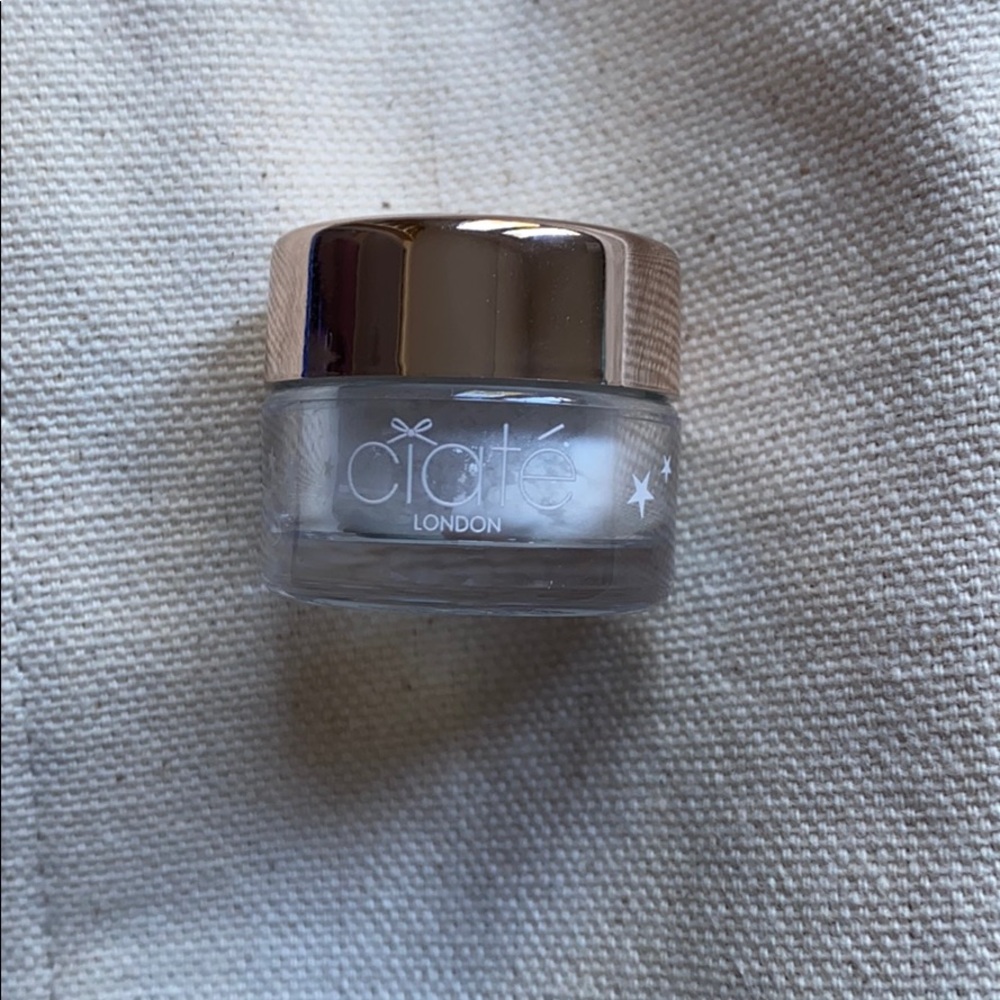 Ciate London translucent powder